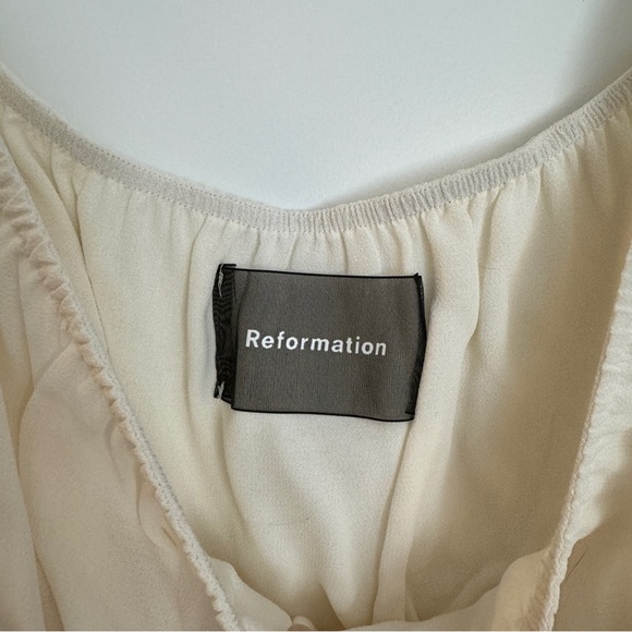 BrandNew✨Reformation top in XL - Picture 3 of 4